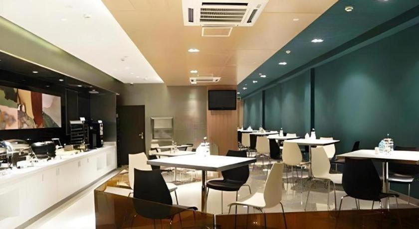 锦江之星张家港杨舍西街步行街酒店 外观 照片